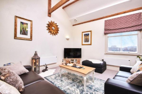 Step Inside the Magical Gem of York - Sleeps 7